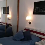 Bed & Breakfast La Ballena *