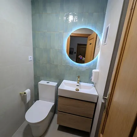 Bed & Breakfast Alojamiento La Ballena *