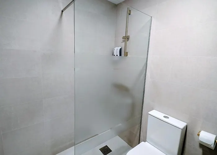 Alojamiento La Ballena Bed & Breakfast Santoña