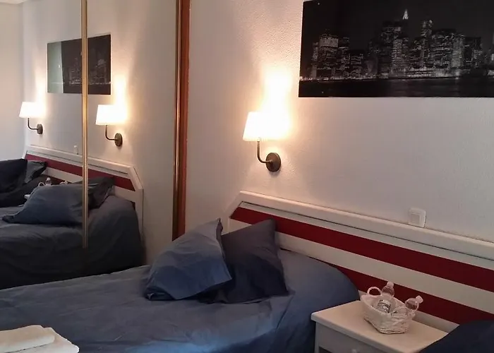 Alojamiento La Ballena Bed & Breakfast *