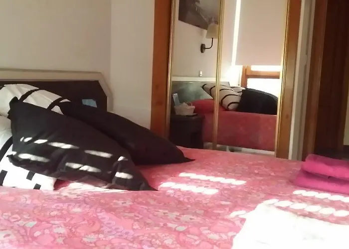 Bed & Breakfast Alojamiento La Ballena